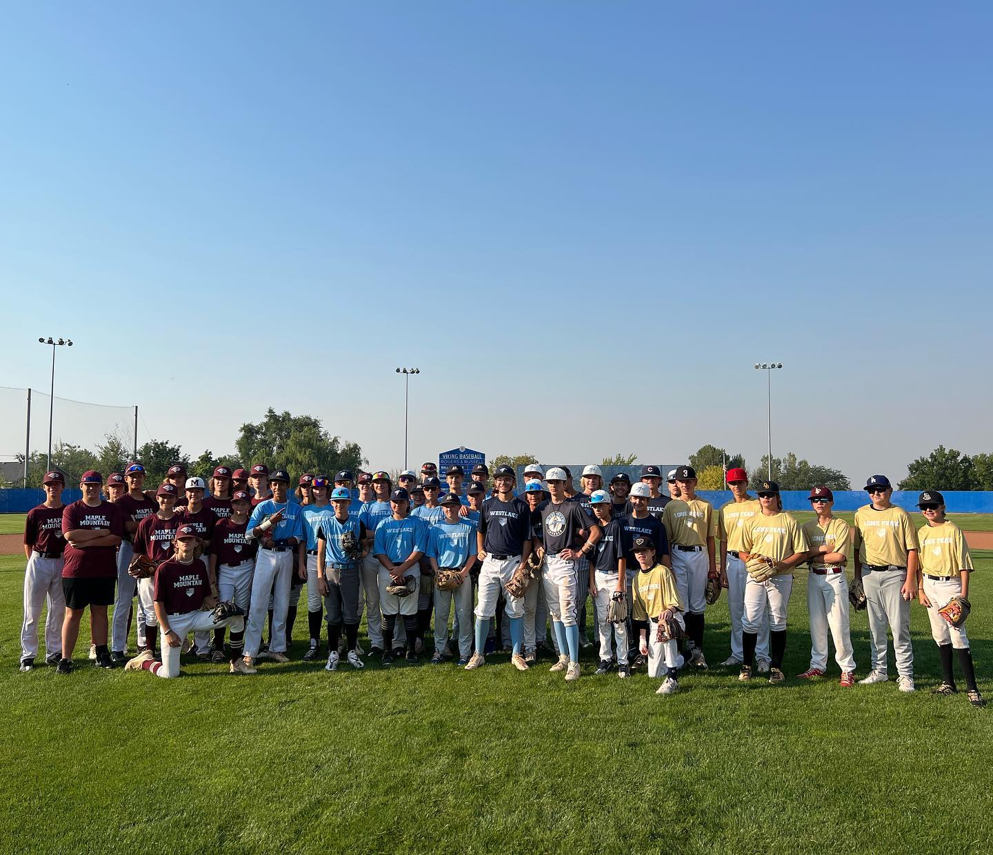 Diamond Respect players on the field.